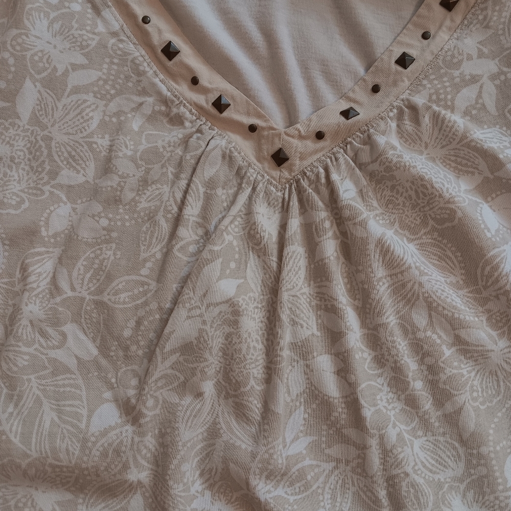 Women's Top - Picture 4 of 4